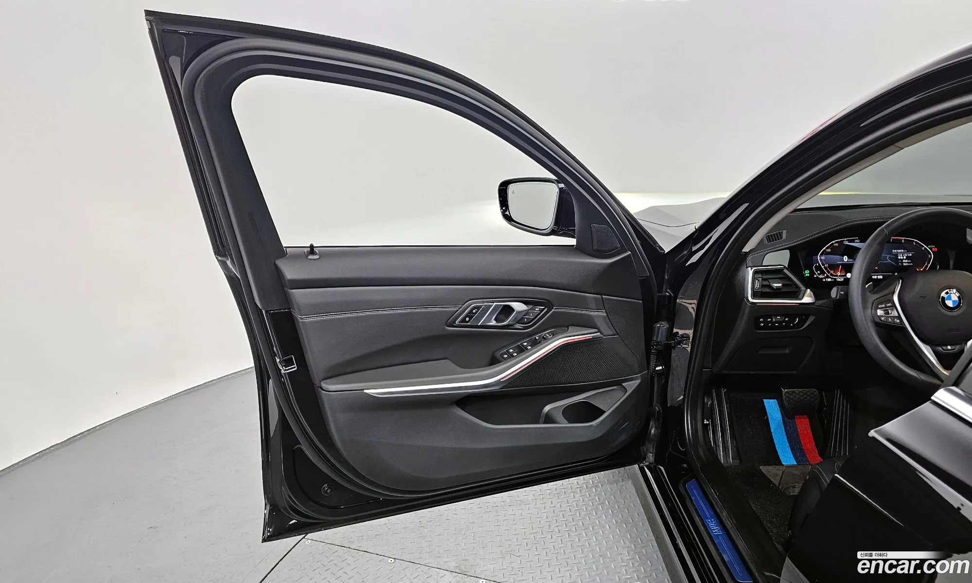 BMW 3 Series 2021 — 8