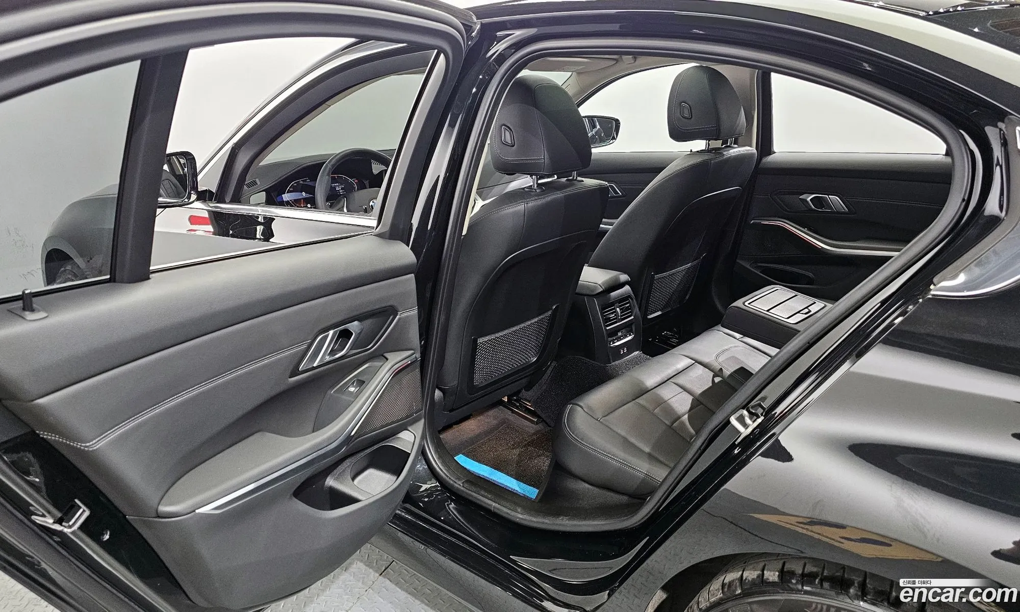 BMW 3 Series 2021 — 5