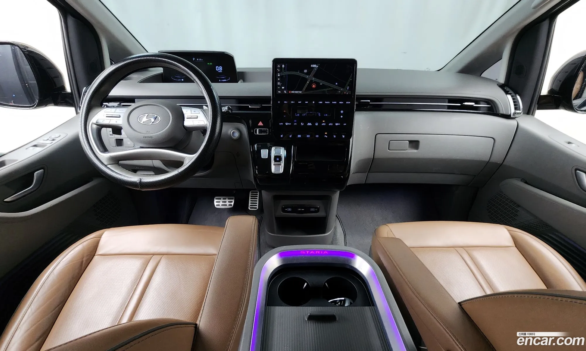 Hyundai Staria 2022 — 19