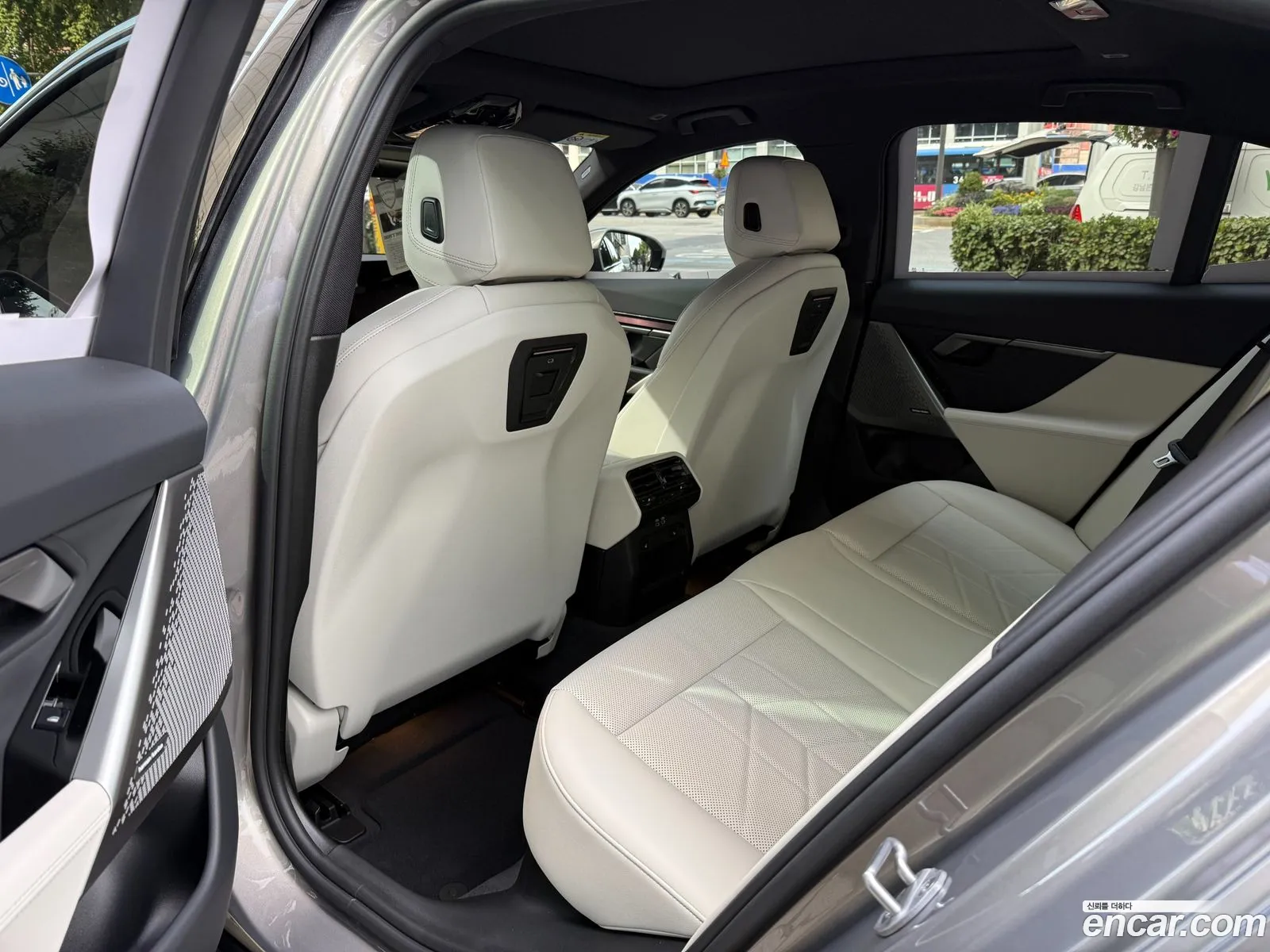 BMW 5 Series 2025 — 7