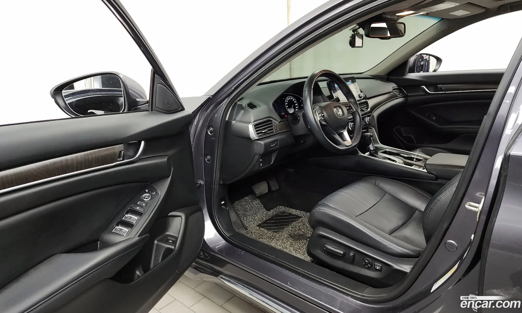 Honda Accord 10th Gen 2018 — 14