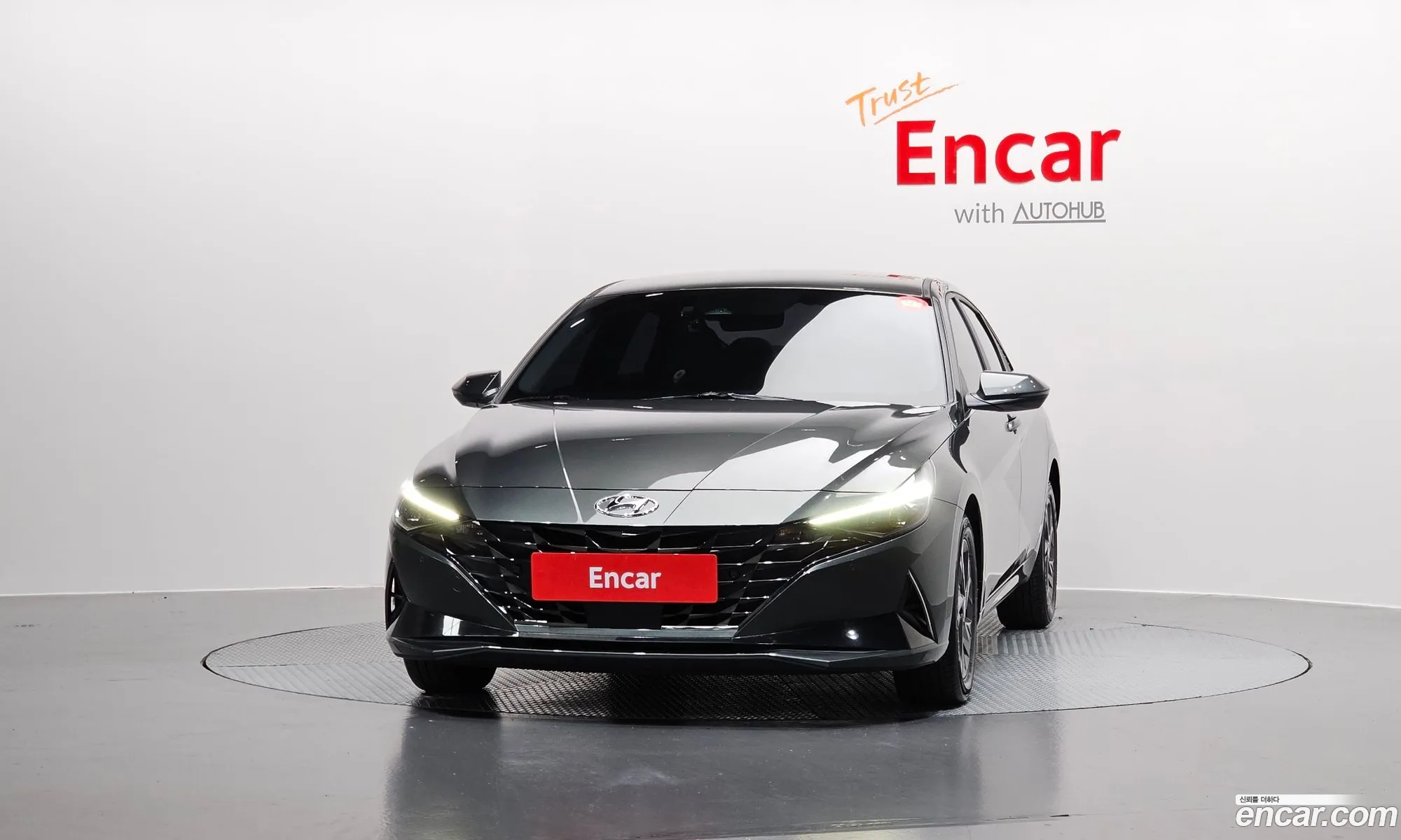 Hyundai Elantra 2021 — 24