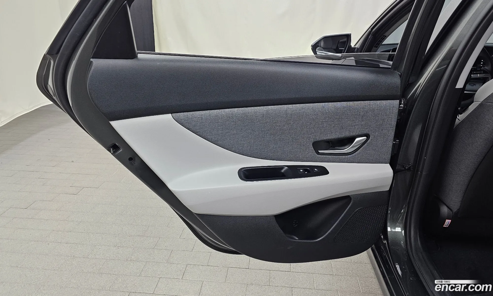Hyundai Elantra 2021 — 19