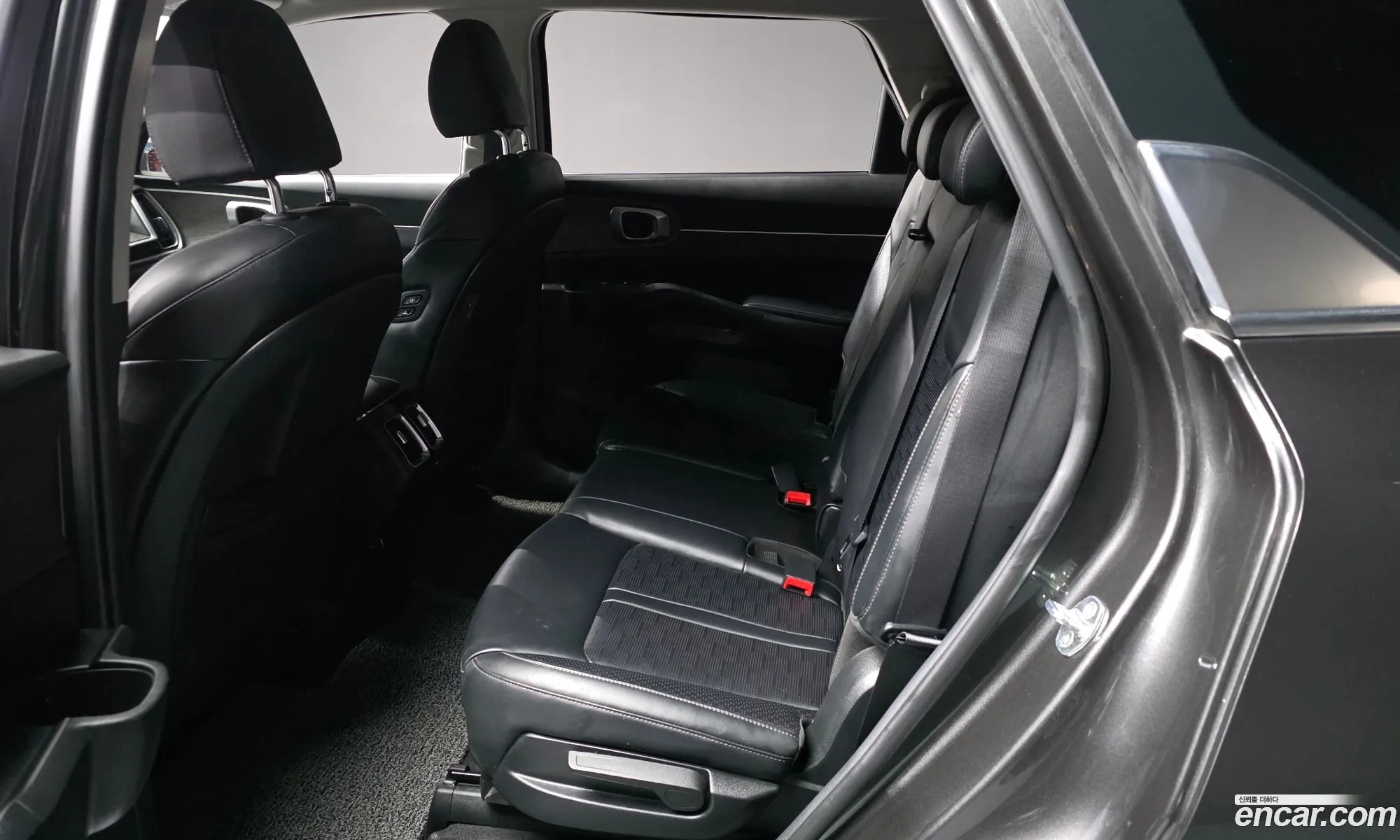 Kia Sorento 2023 — 24