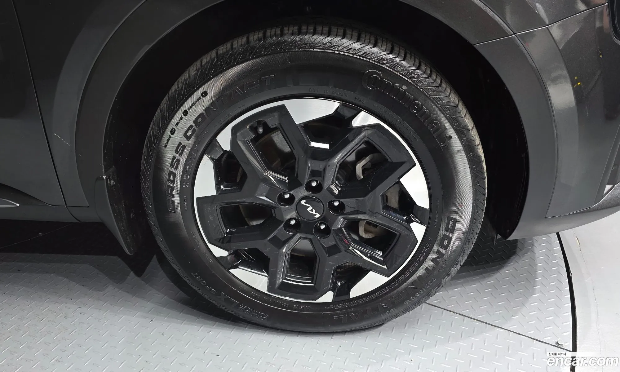 Kia Sorento 2023 — 14