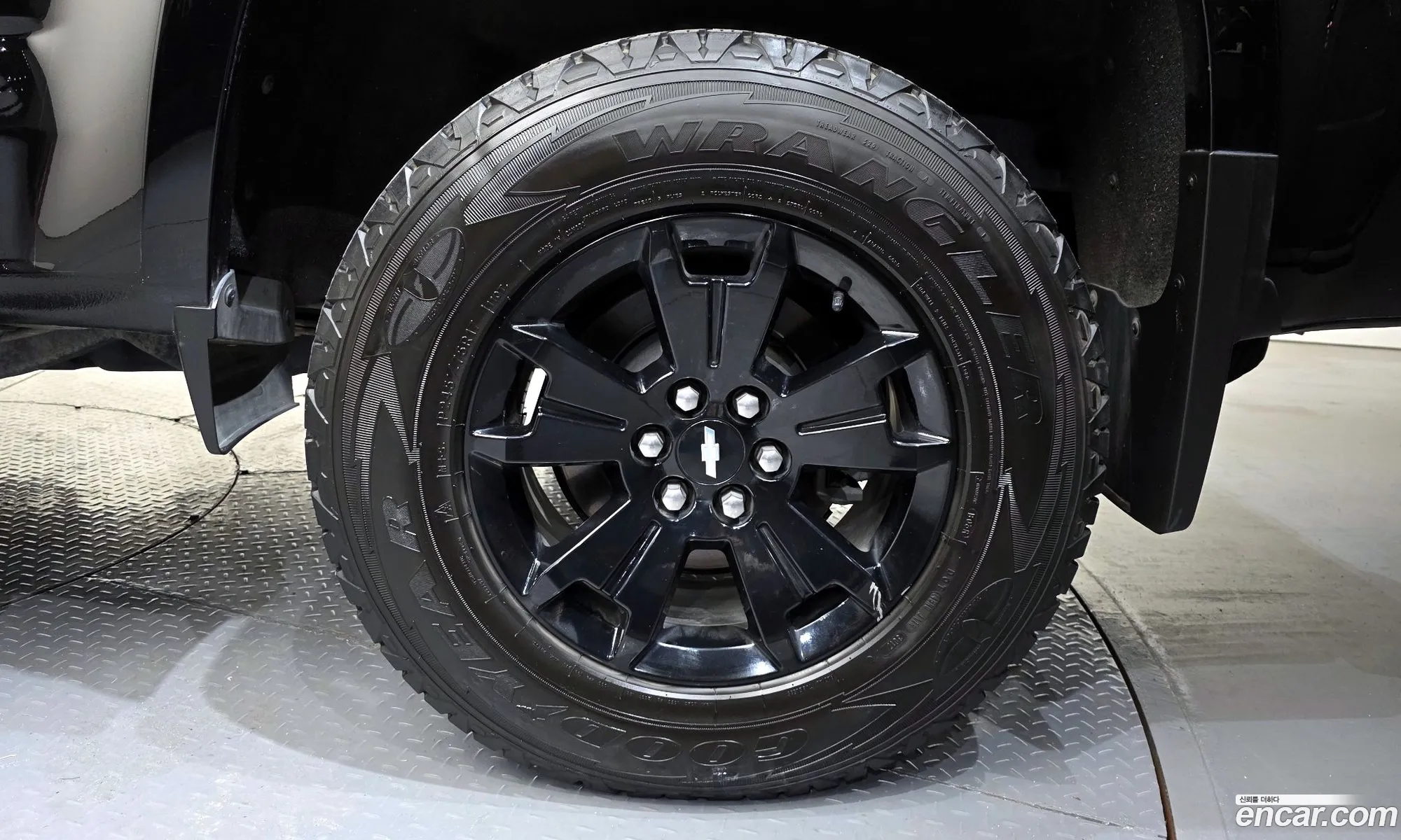 Chevrolet (GM Daewoo) Real New Colorado 2021 — 27