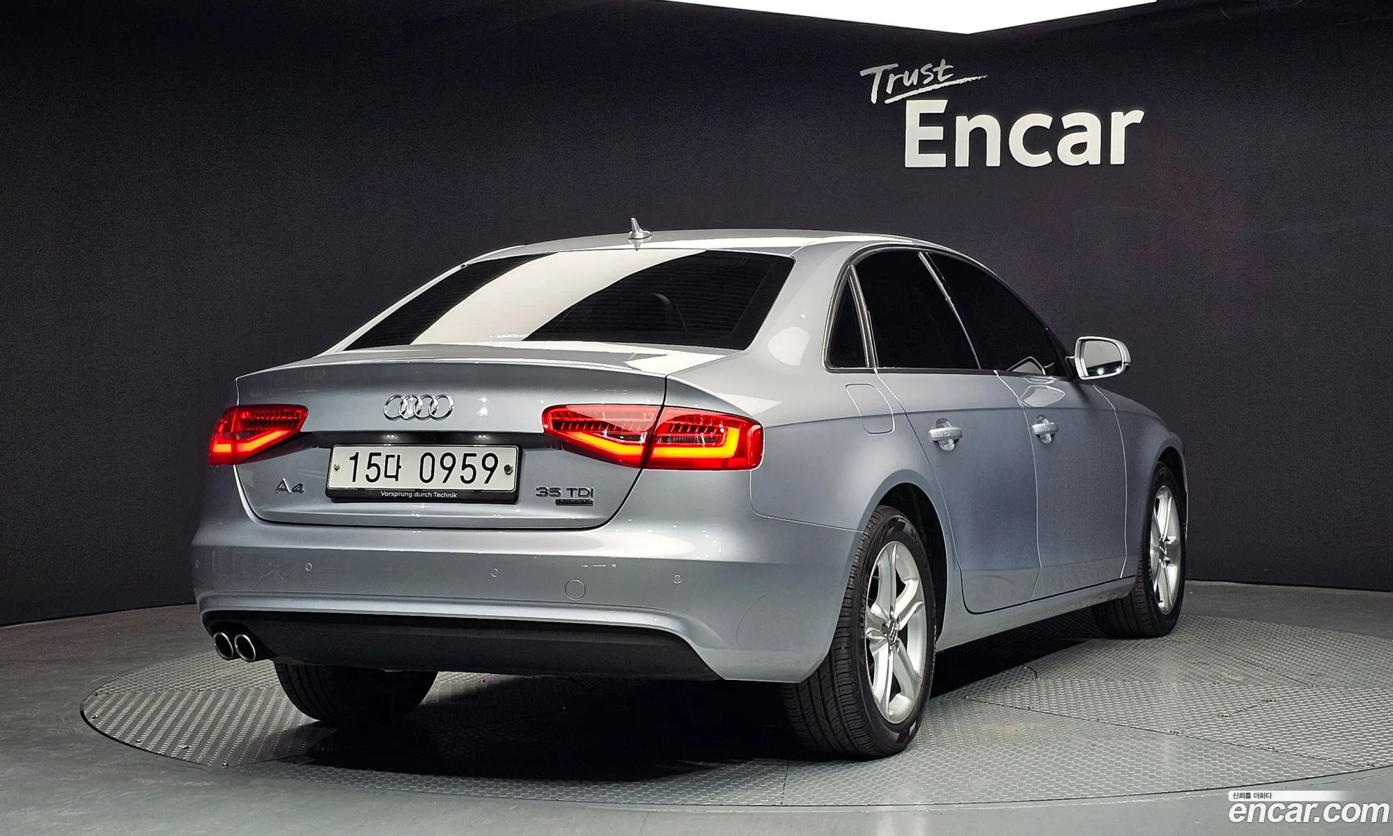 Audi A4 2015 WAUZZZ8K3FA086752 — 4