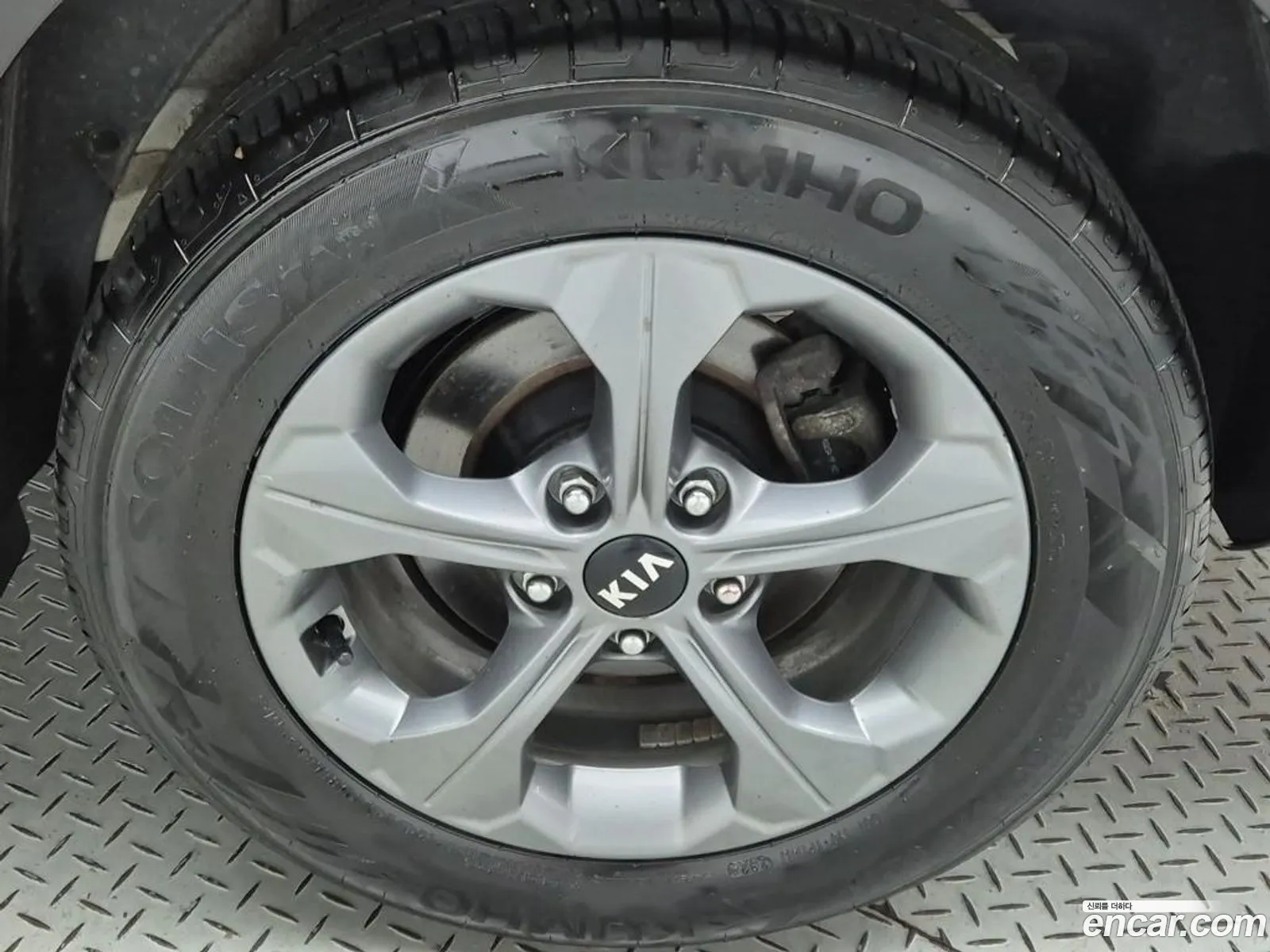 Kia Seltos 2021 — 14