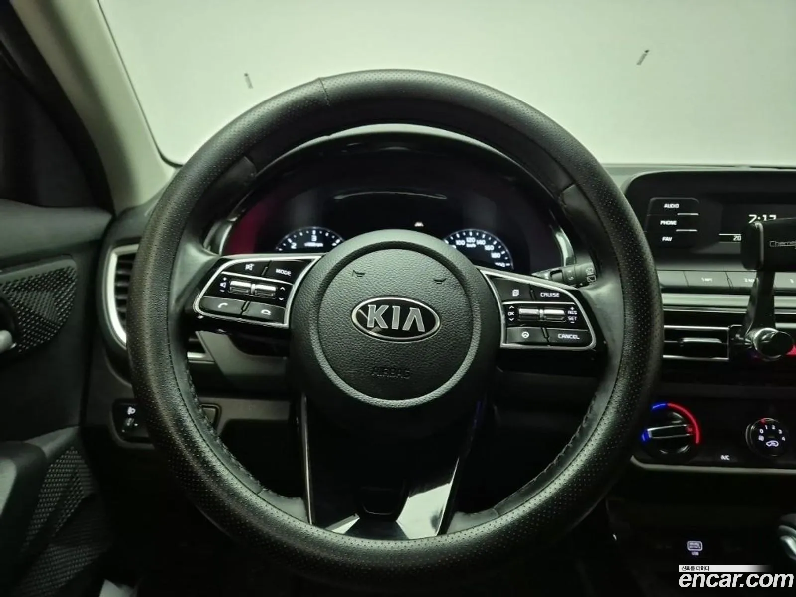 Kia Seltos 2021 — 7