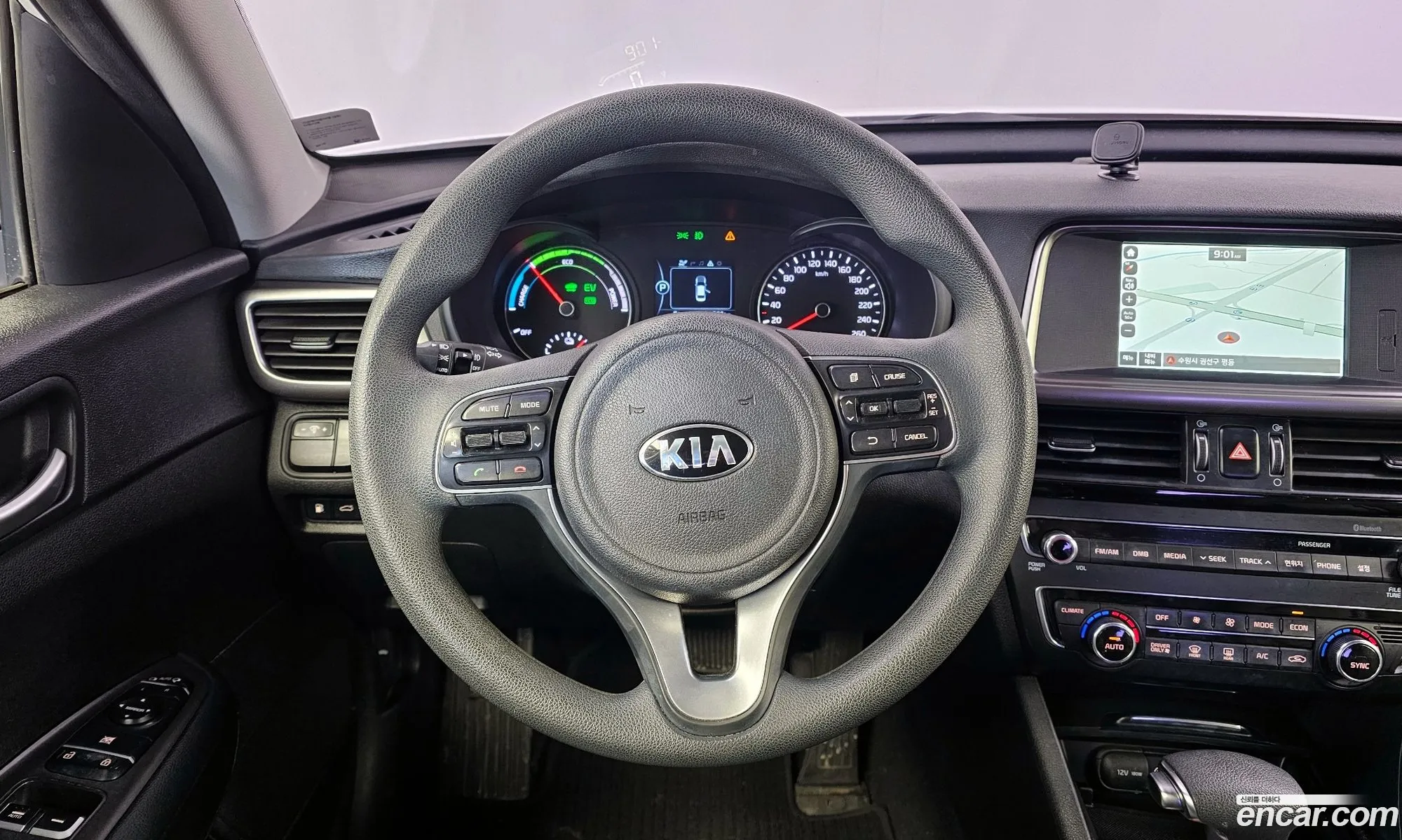 Kia K5 Hybrid 2016 — 5