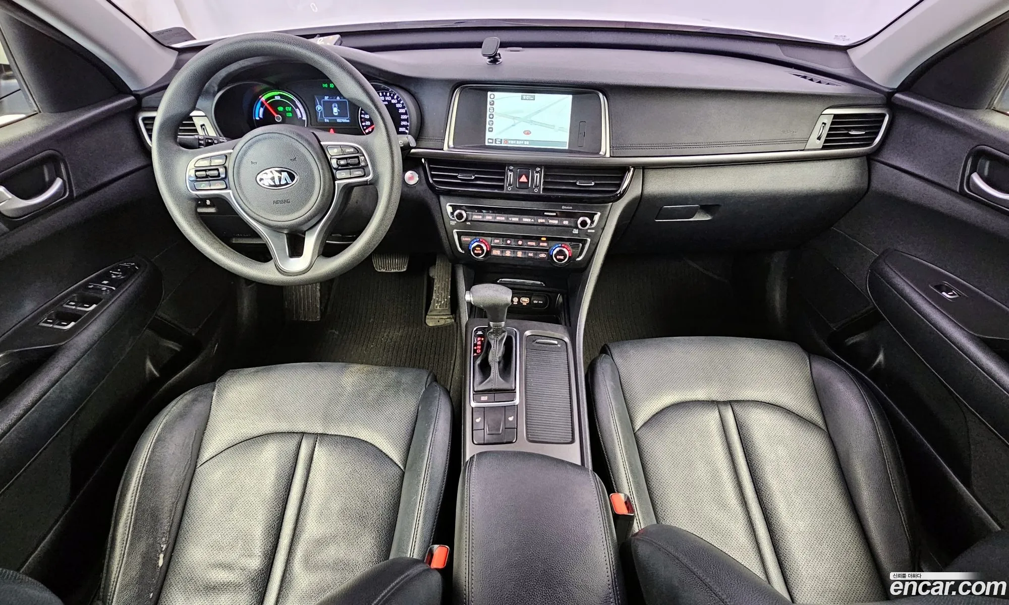 Kia K5 Hybrid 2016 — 3