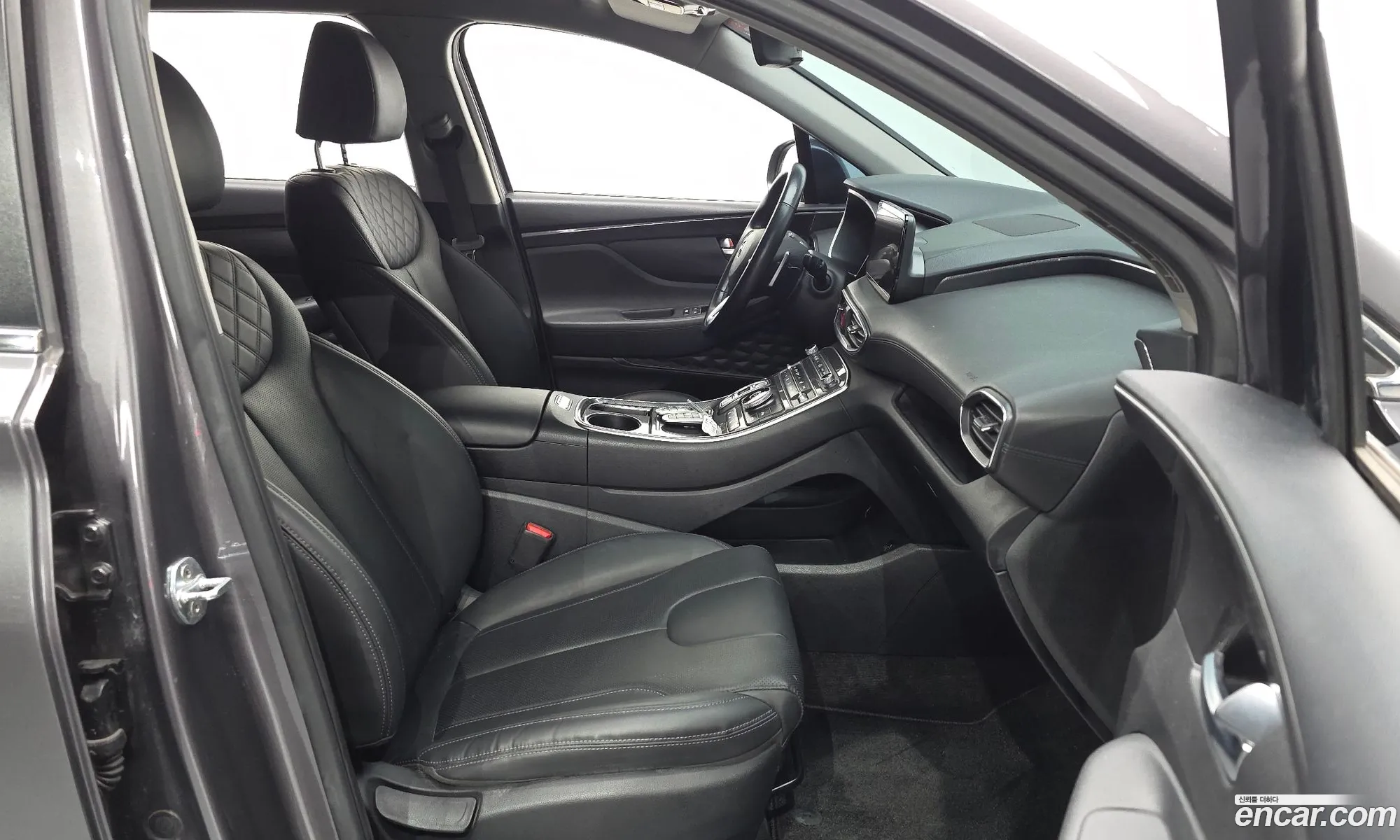 Hyundai Santa Fe 2022 — 2