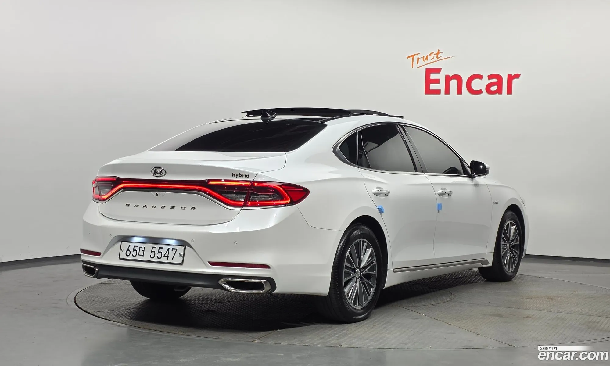 Hyundai Grandeur IG Hybrid 2017 — 14