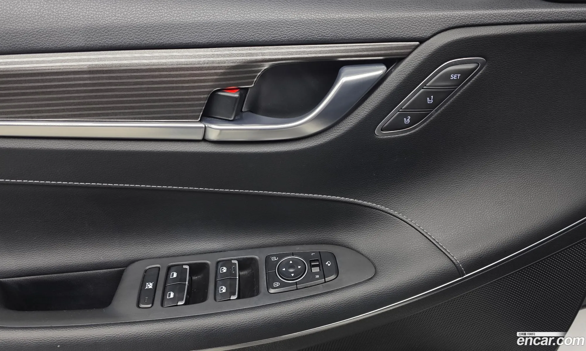 Hyundai Grandeur IG Hybrid 2017 — 17