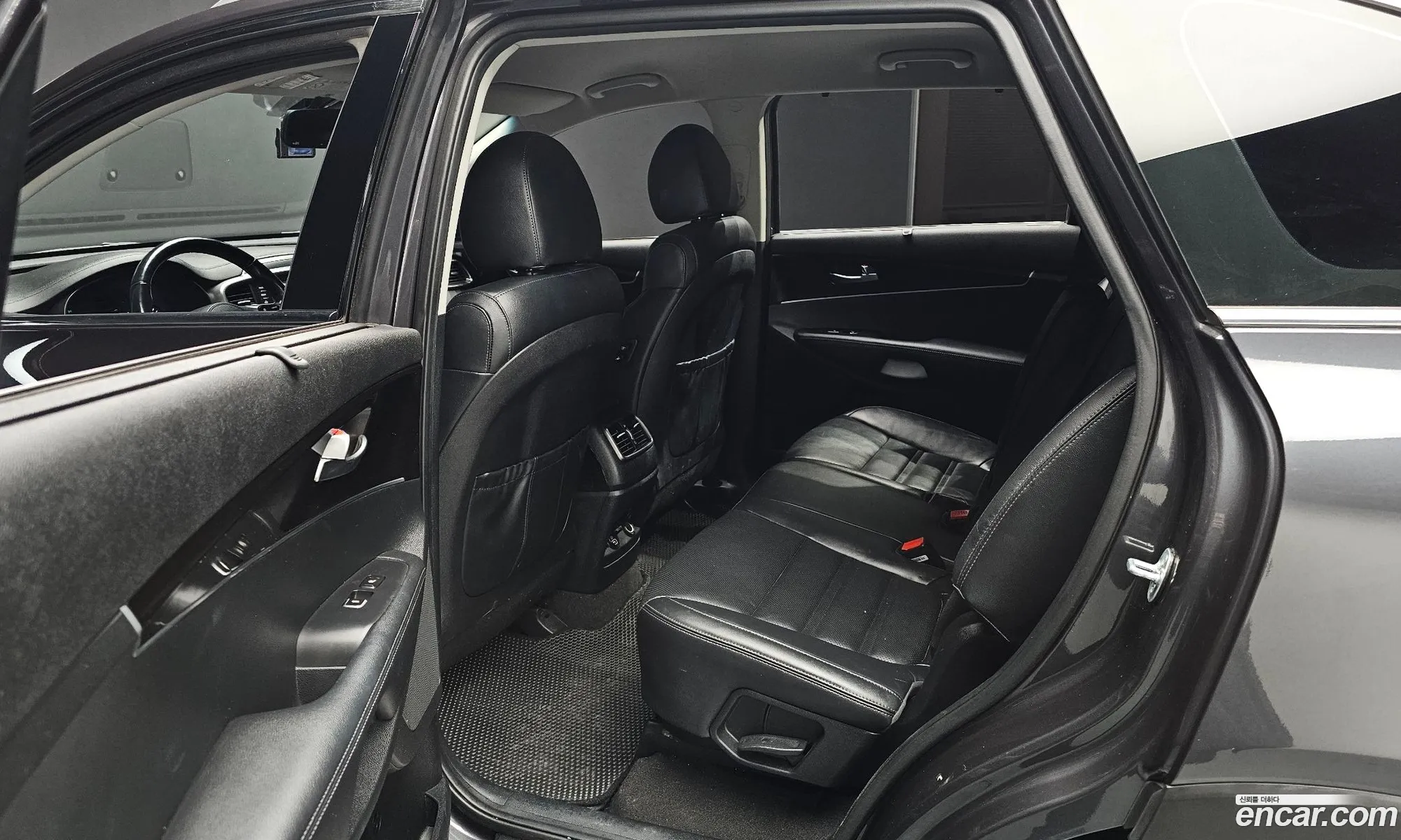 Kia Sorento 2017 — 29