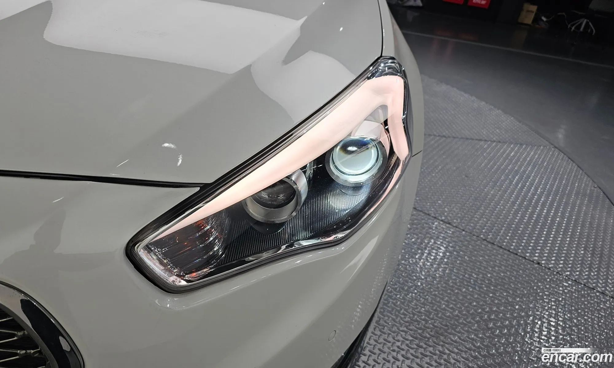 Kia K7 2015 — 25