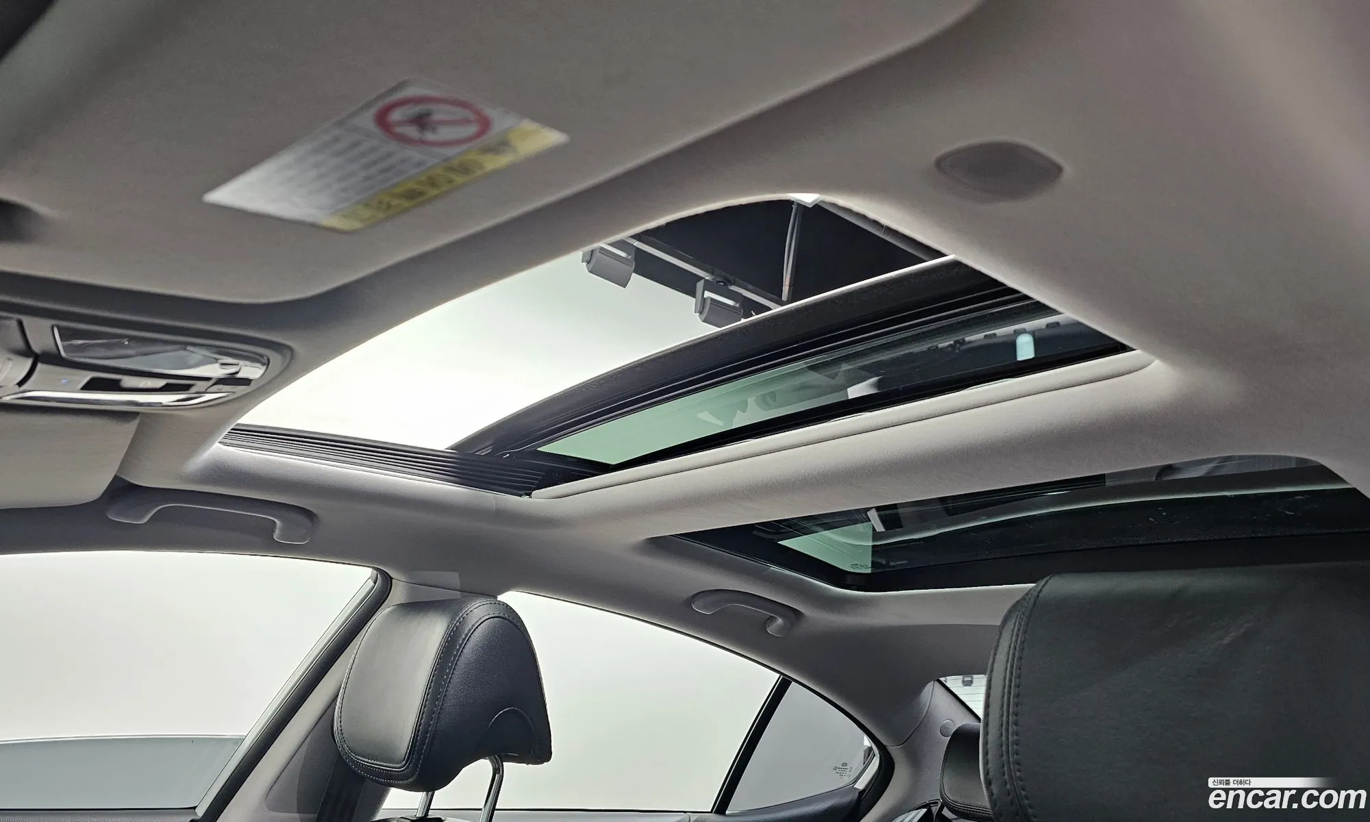 Kia K7 2015 — 30