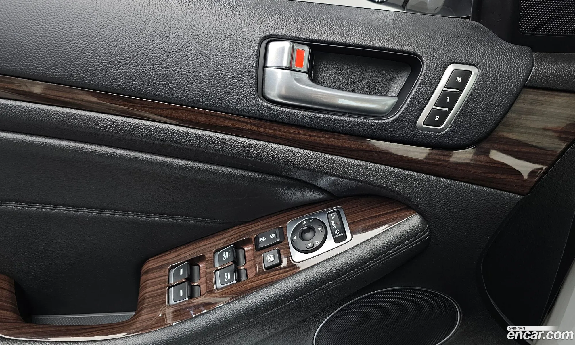 Kia K7 2015 — 24