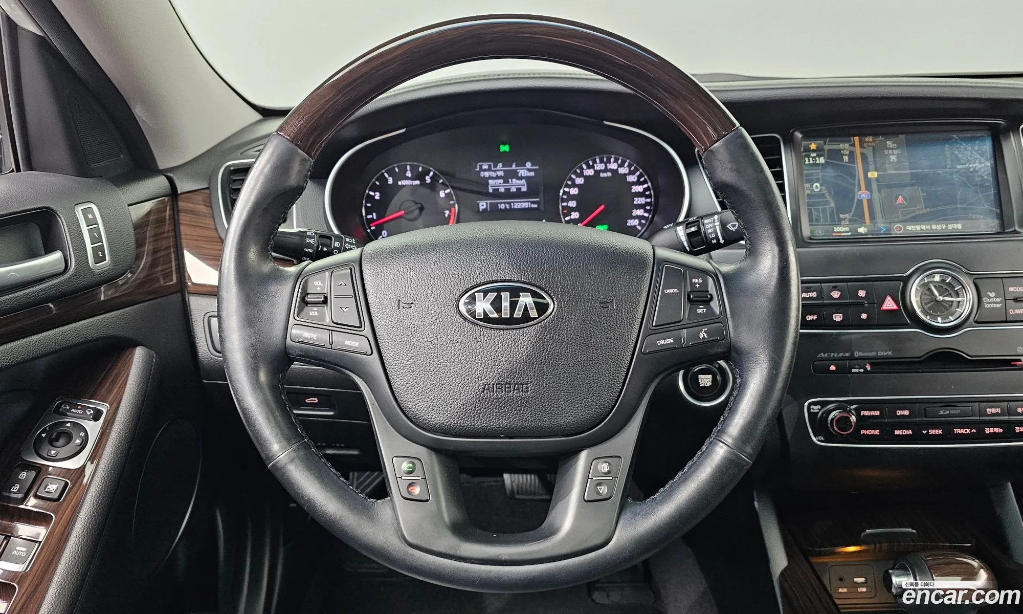 Kia K7 2015 — 14