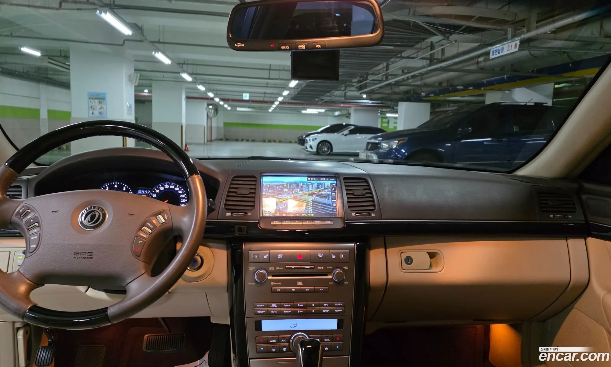 Kia Opirus Premium