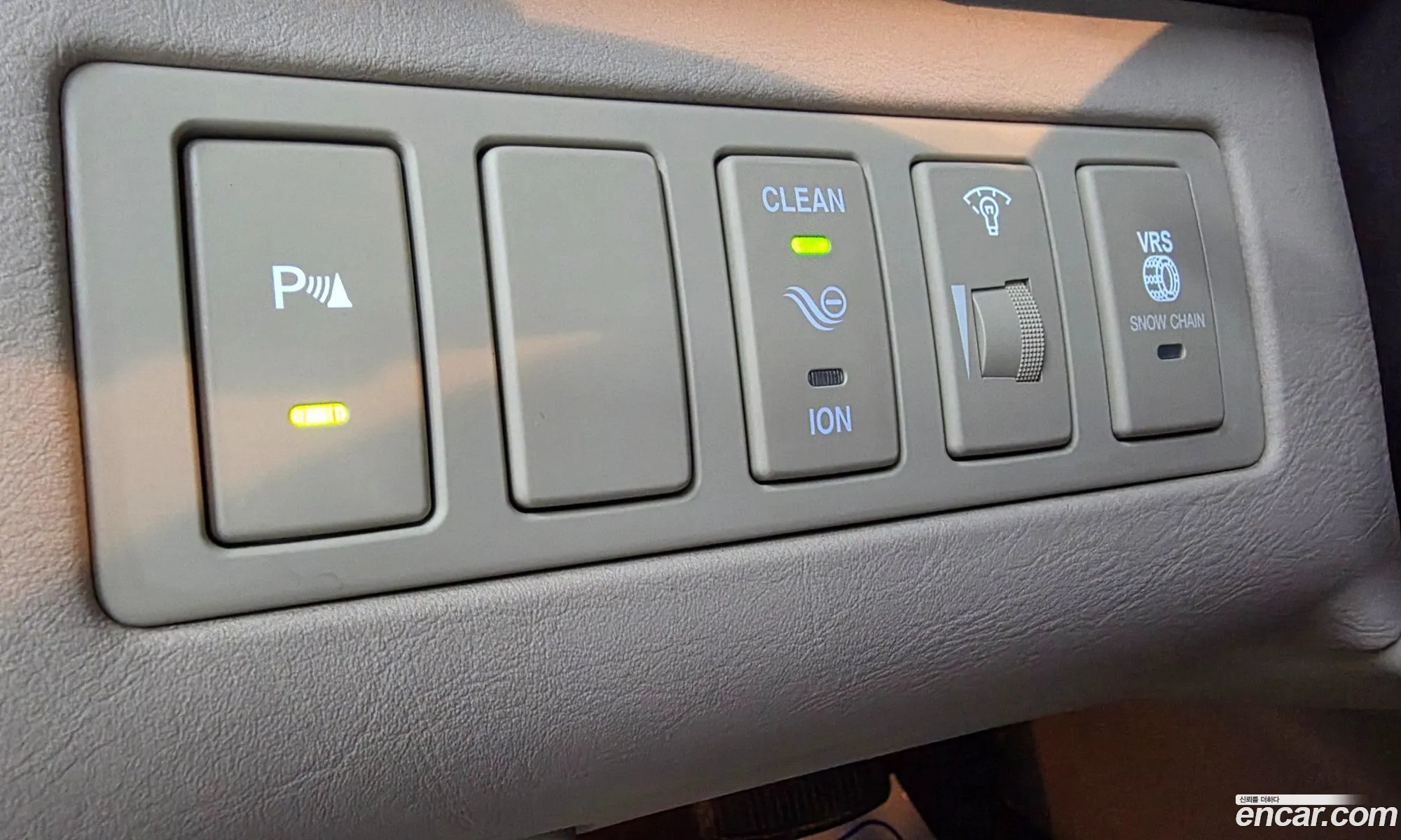 Kia Opirus Premium 2011 — 17