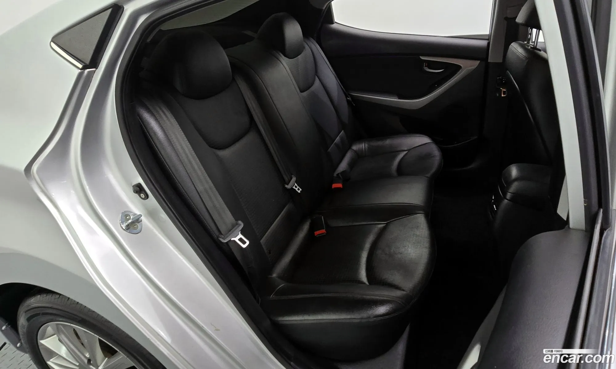 Hyundai Elantra 2014 — 21