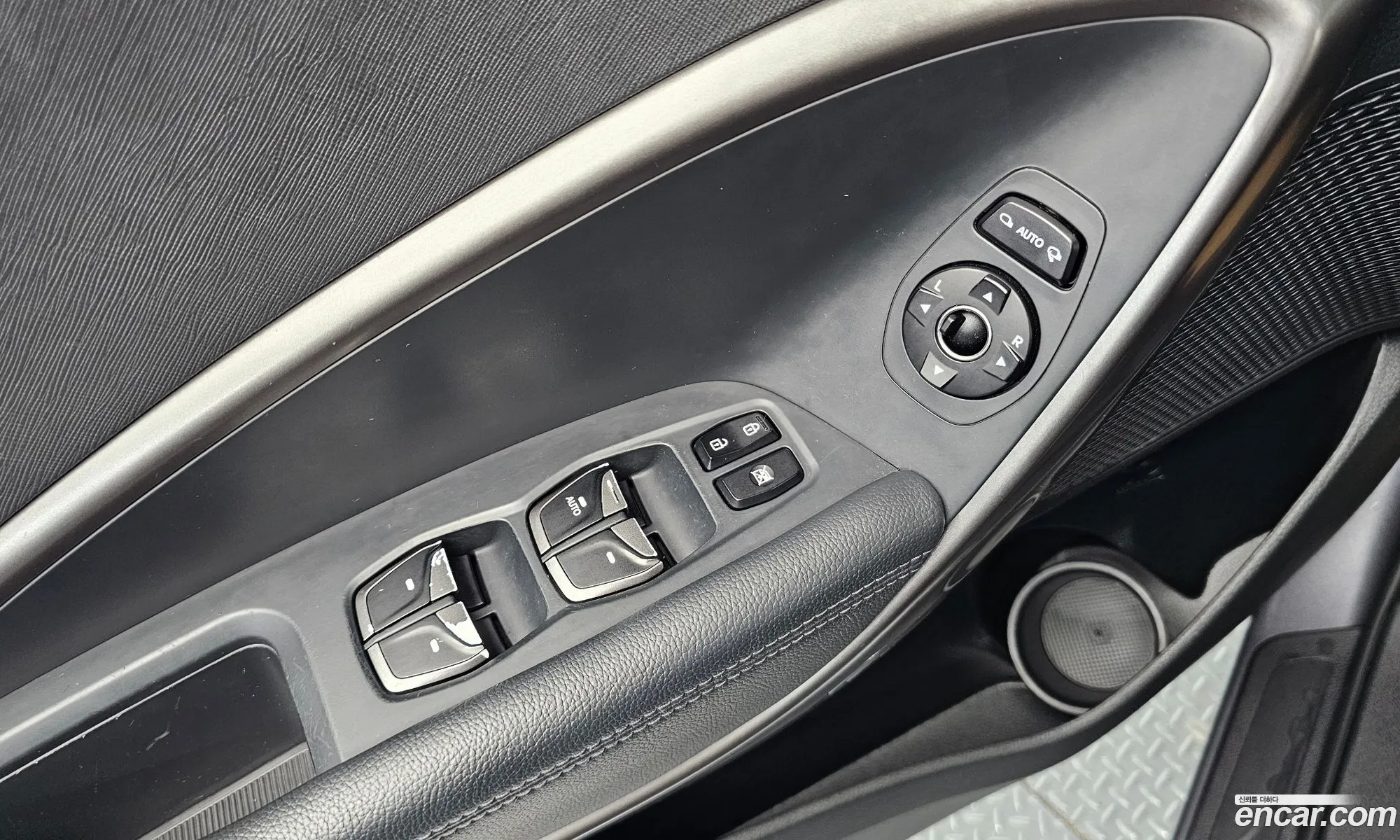 Hyundai Santa Fe the Prime 2016 — 23