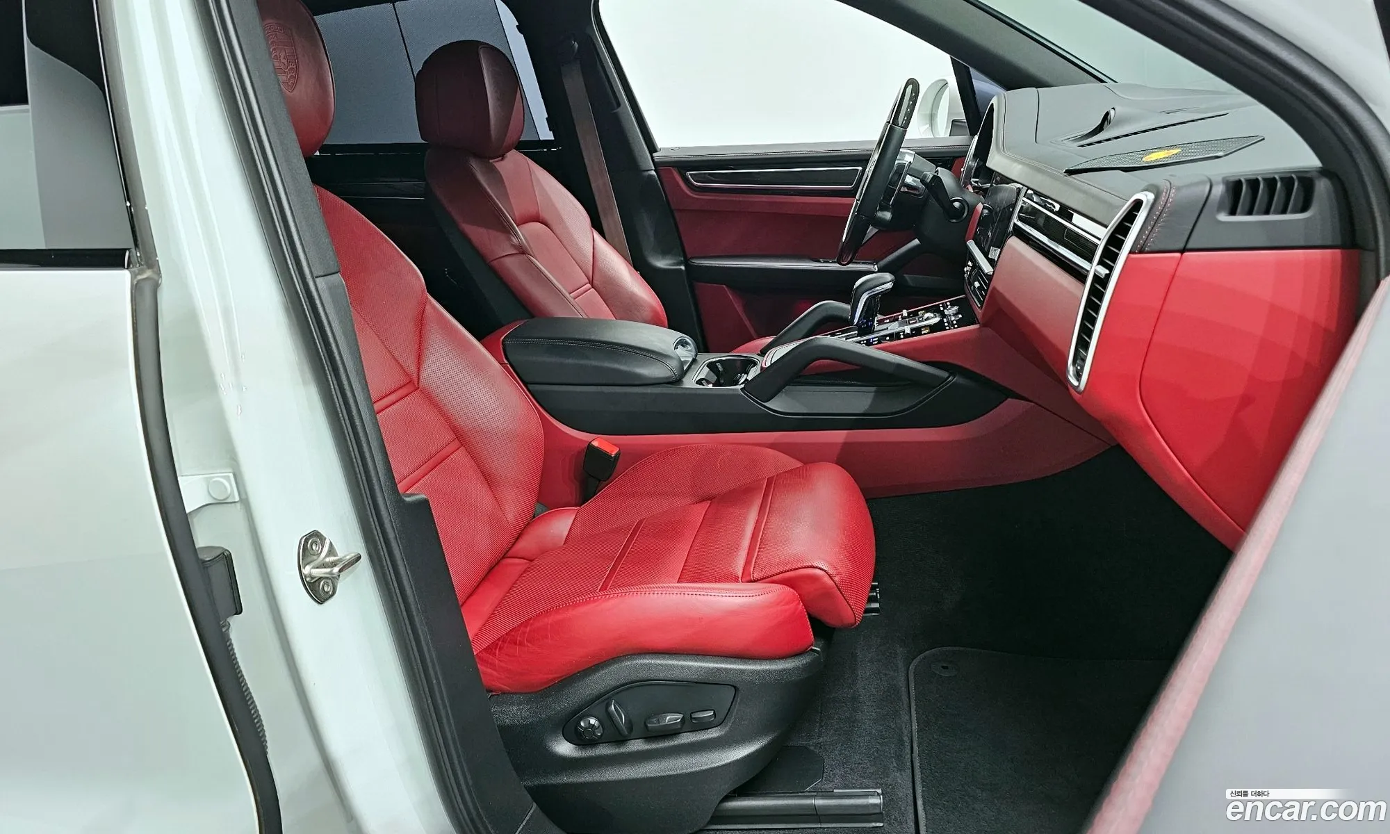 Porsche Cayenne 2023 WP1AE29Y1PDA15442 — 19