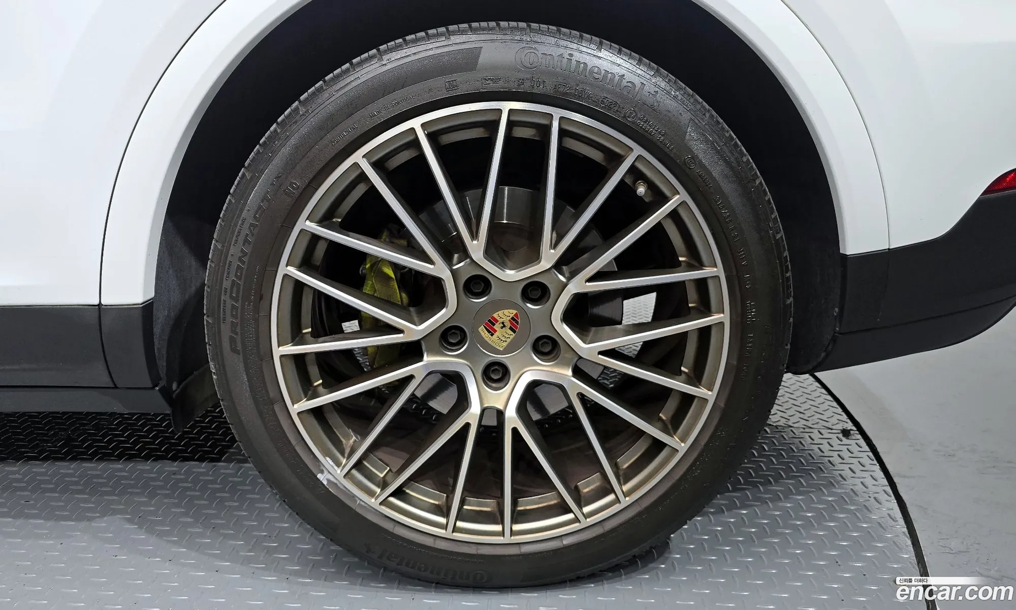 Porsche Cayenne 2023 WP1AE29Y1PDA15442 — 16