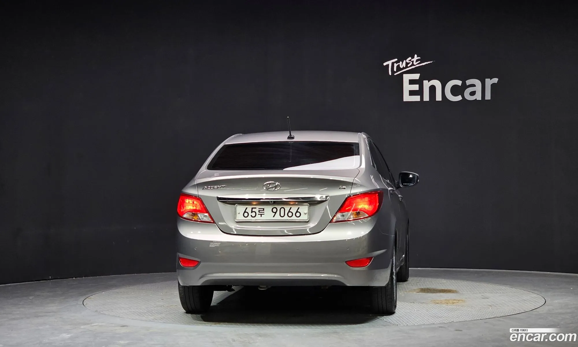 Hyundai Accent 2018 — 5