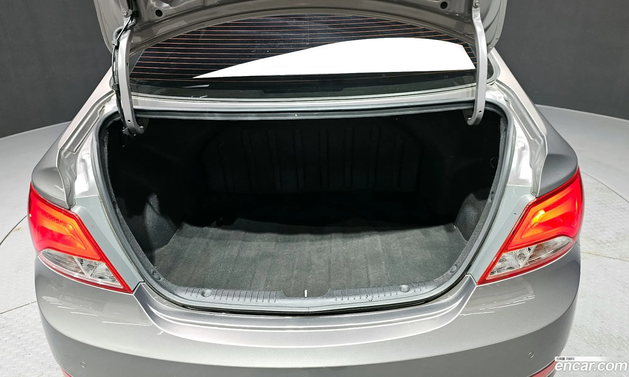 Hyundai Accent 2018 — 16