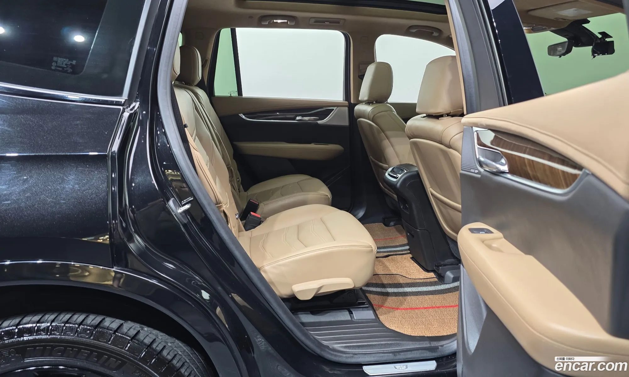 Cadillac XT6 2021 1GYFP9RSXMZ192442 — 33