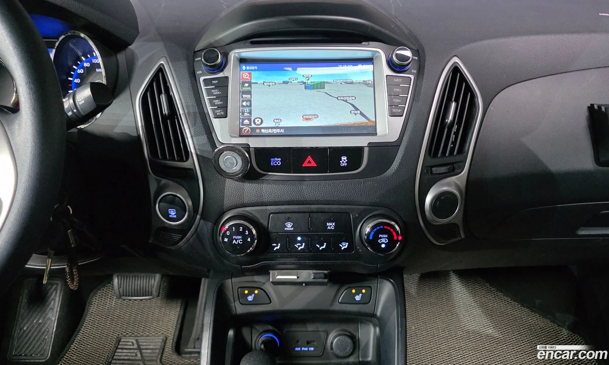 Hyundai Tucson ix 2010 — 5