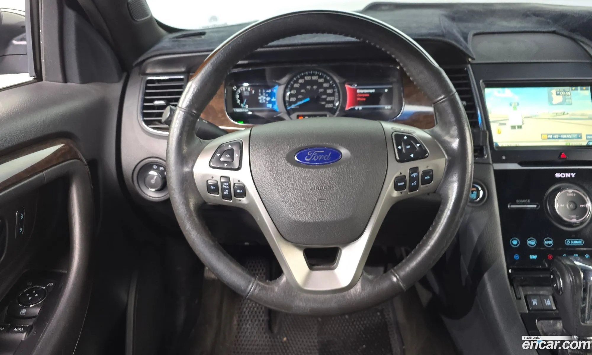 Ford Taurus 2015 1FAHP2F94FG134712 — 5