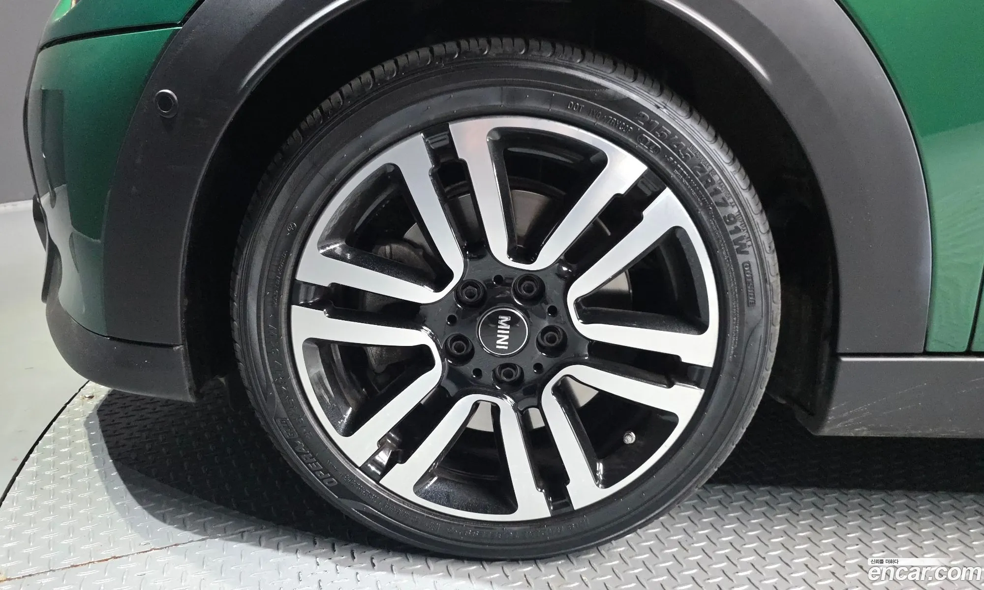 Mini Cooper S 2023 WMW61DK00R2U73553 — 31