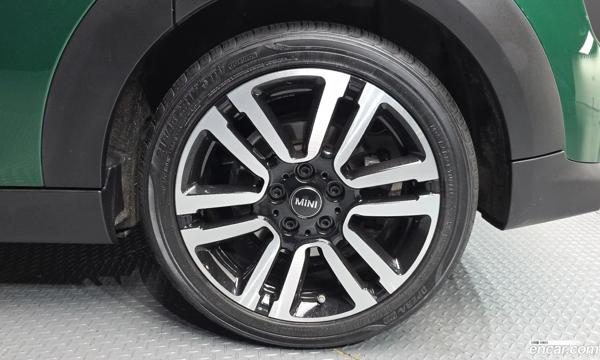 Mini Cooper S 2023 WMW61DK00R2U73553 — 30