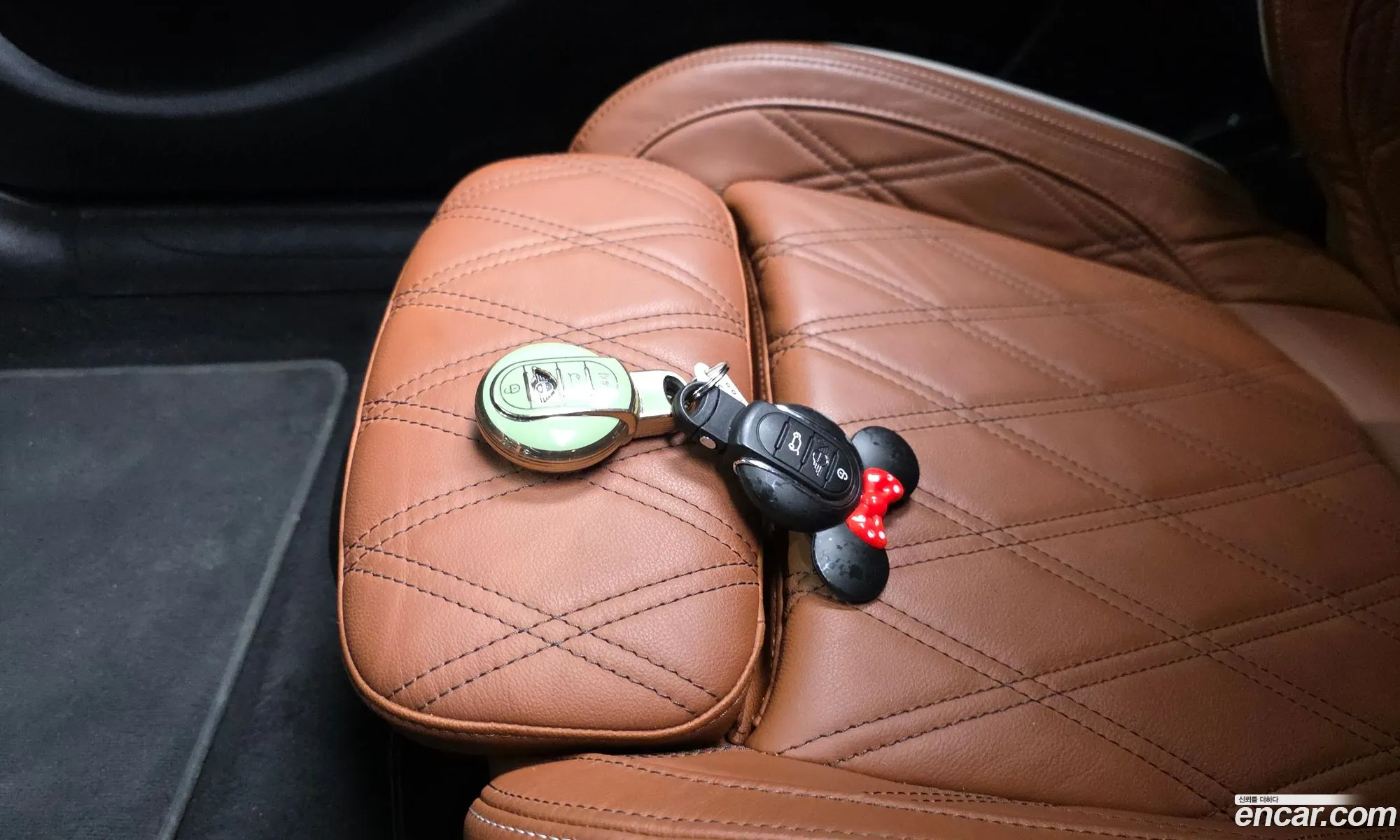 Mini Cooper S 2023 WMW61DK00R2U73553 — 24