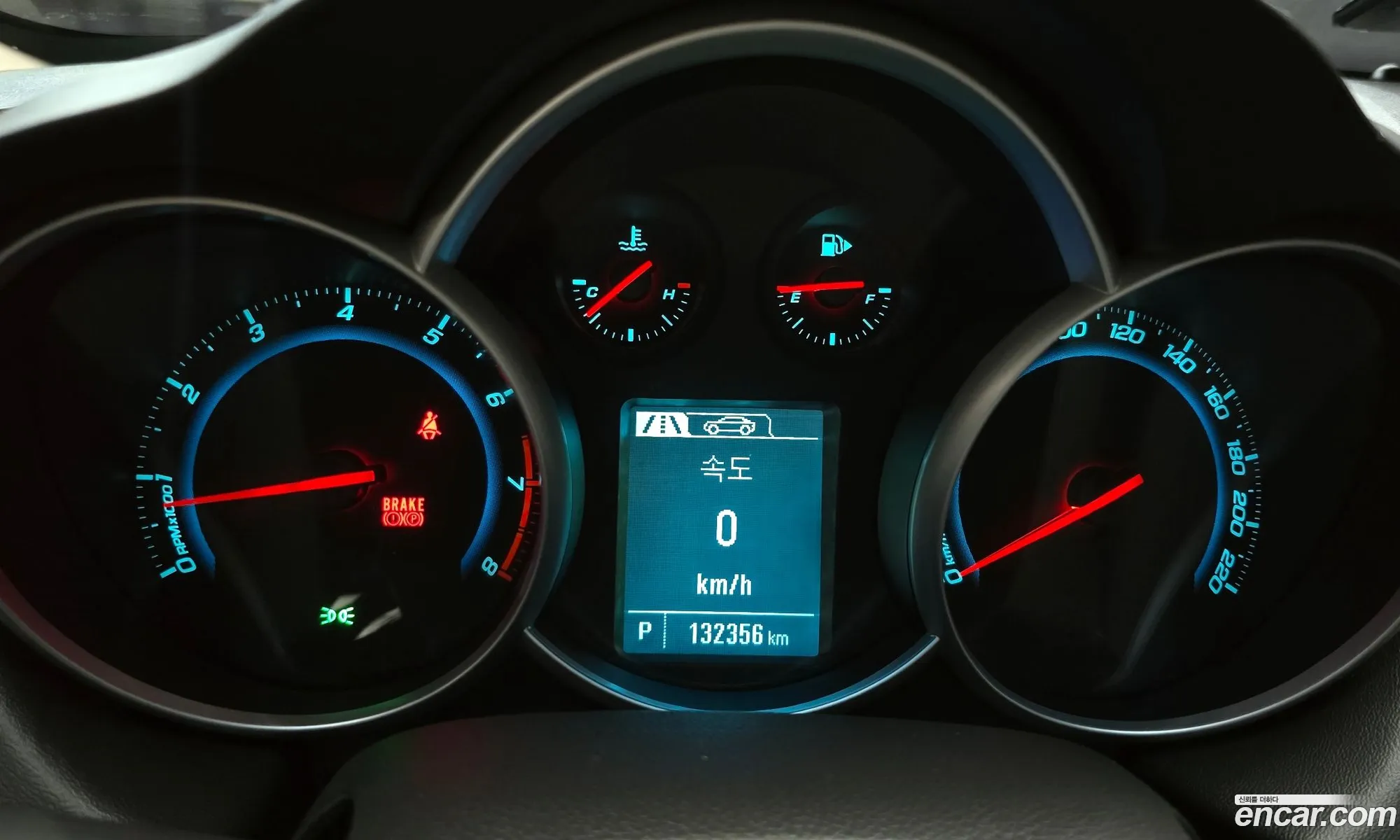 Chevrolet (GM Daewoo) Amazing New Cruze 2015 — 23