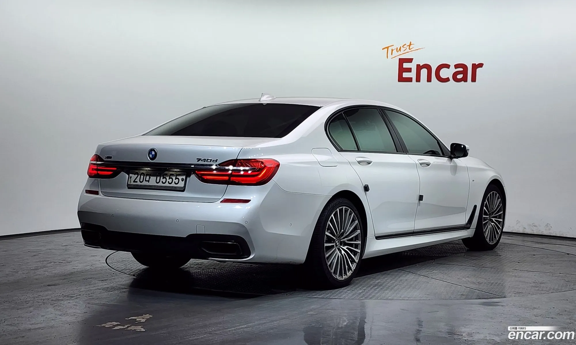 BMW 7 Series 2016 WBA7C6105GG581551 — 17