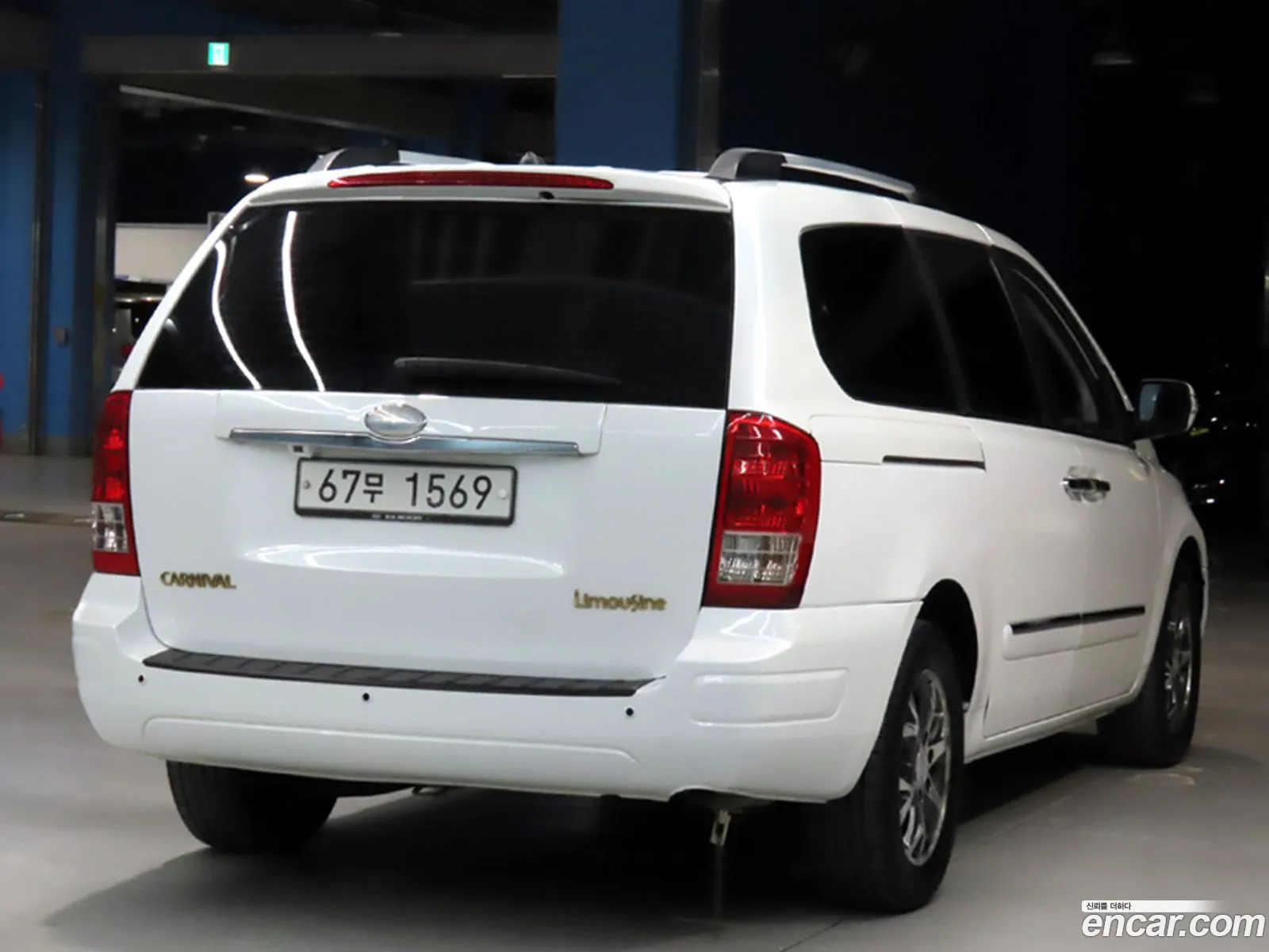 Kia Carnival R 2014 — 13