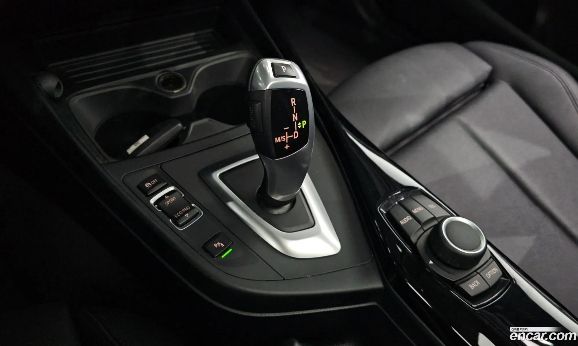 BMW 1 Series 2017 WBA1S5103H5G75883 — 17