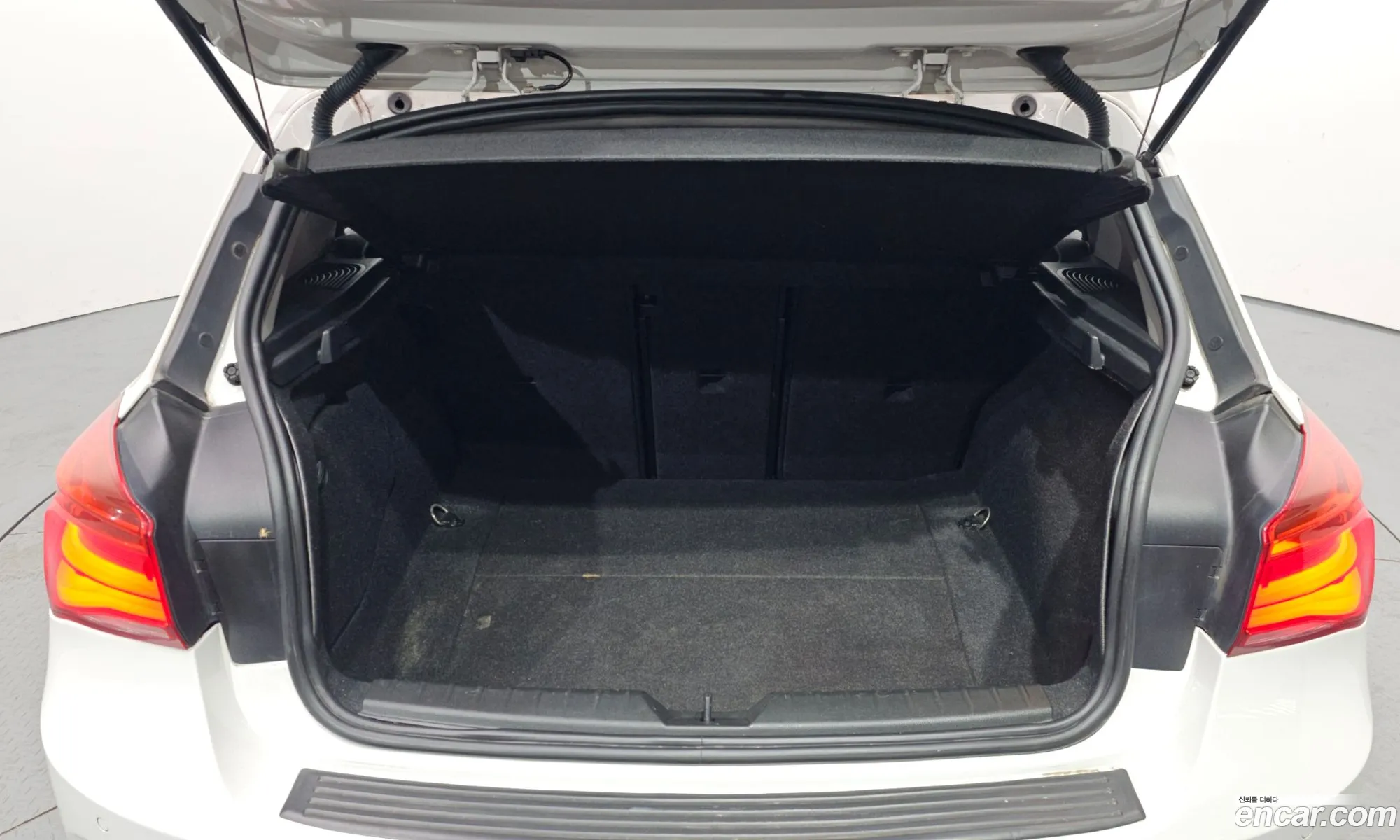 BMW 1 Series 2017 WBA1S5103H5G75883 — 20