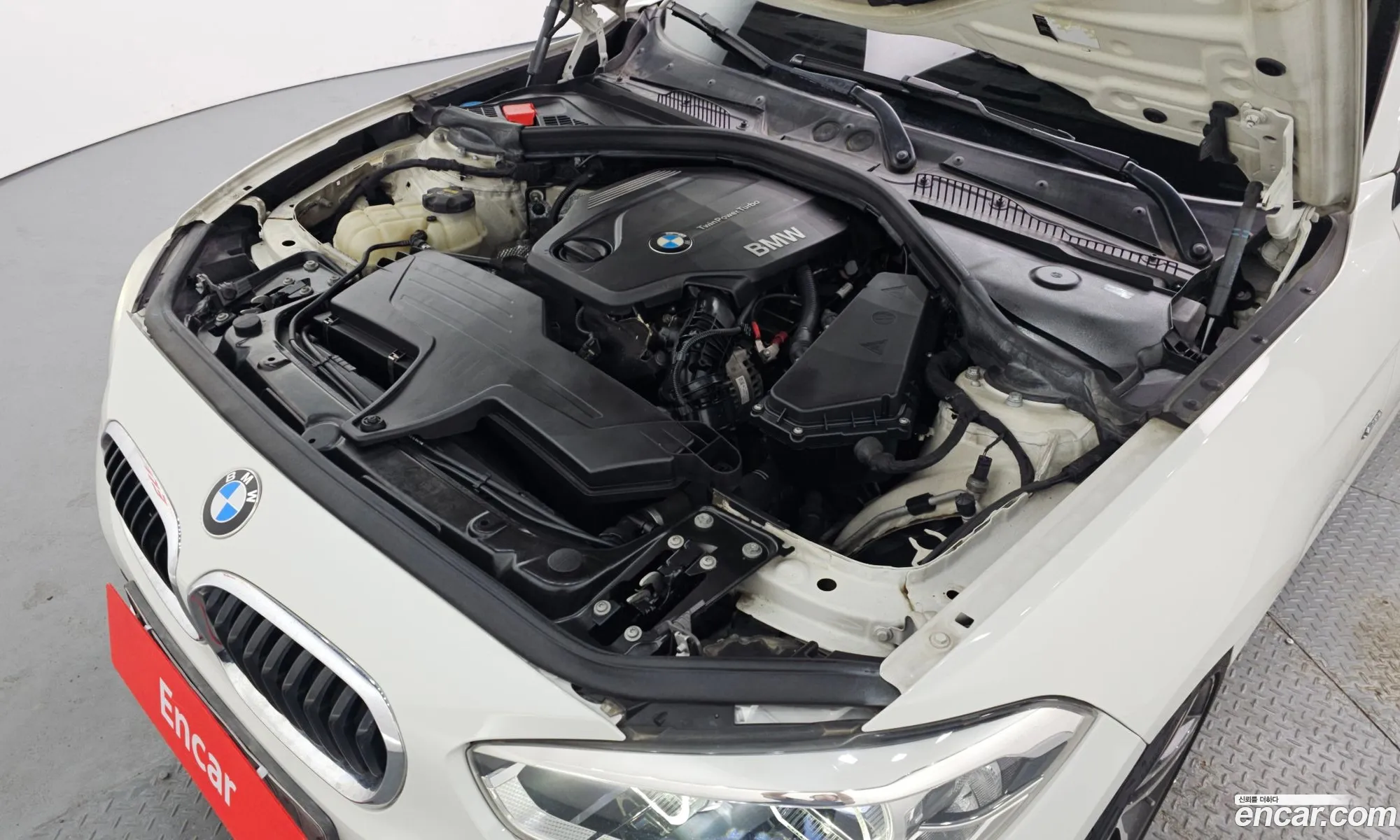 BMW 1 Series 2017 WBA1S5103H5G75883 — 3