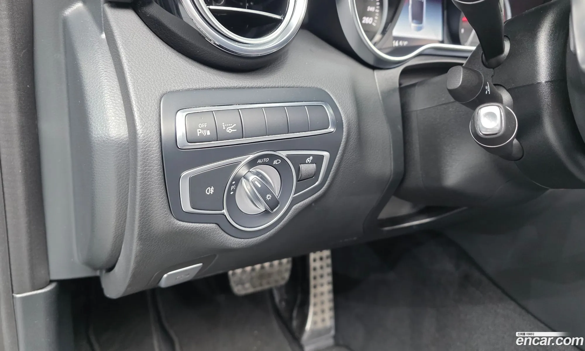 Mercedes-Benz C-Class W205 2017 WDDWK4CB5JF595229 — 18