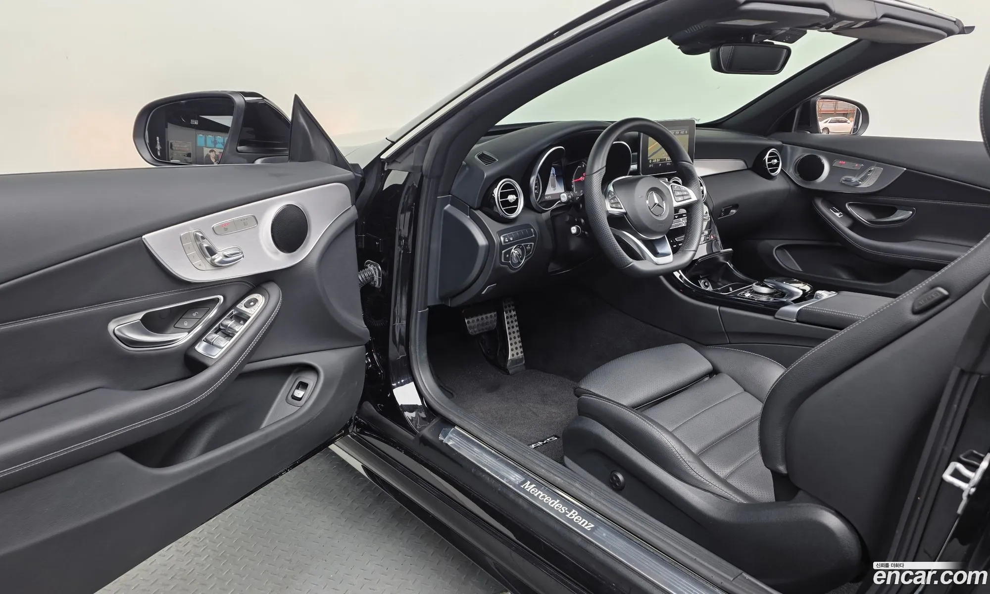 Mercedes-Benz C-Class W205 2017 WDDWK4CB5JF595229 — 10
