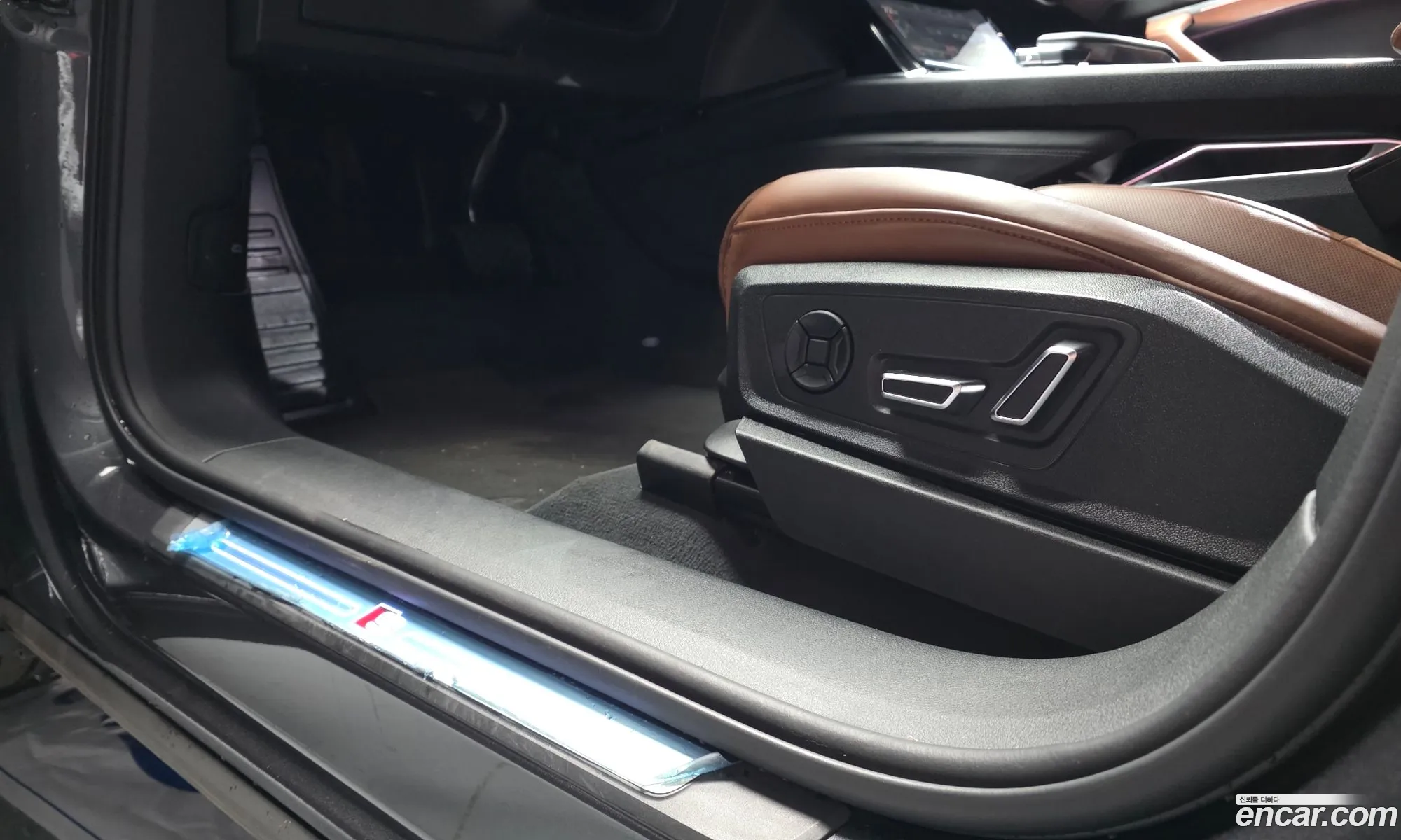 Audi e-tron 2022 — 13