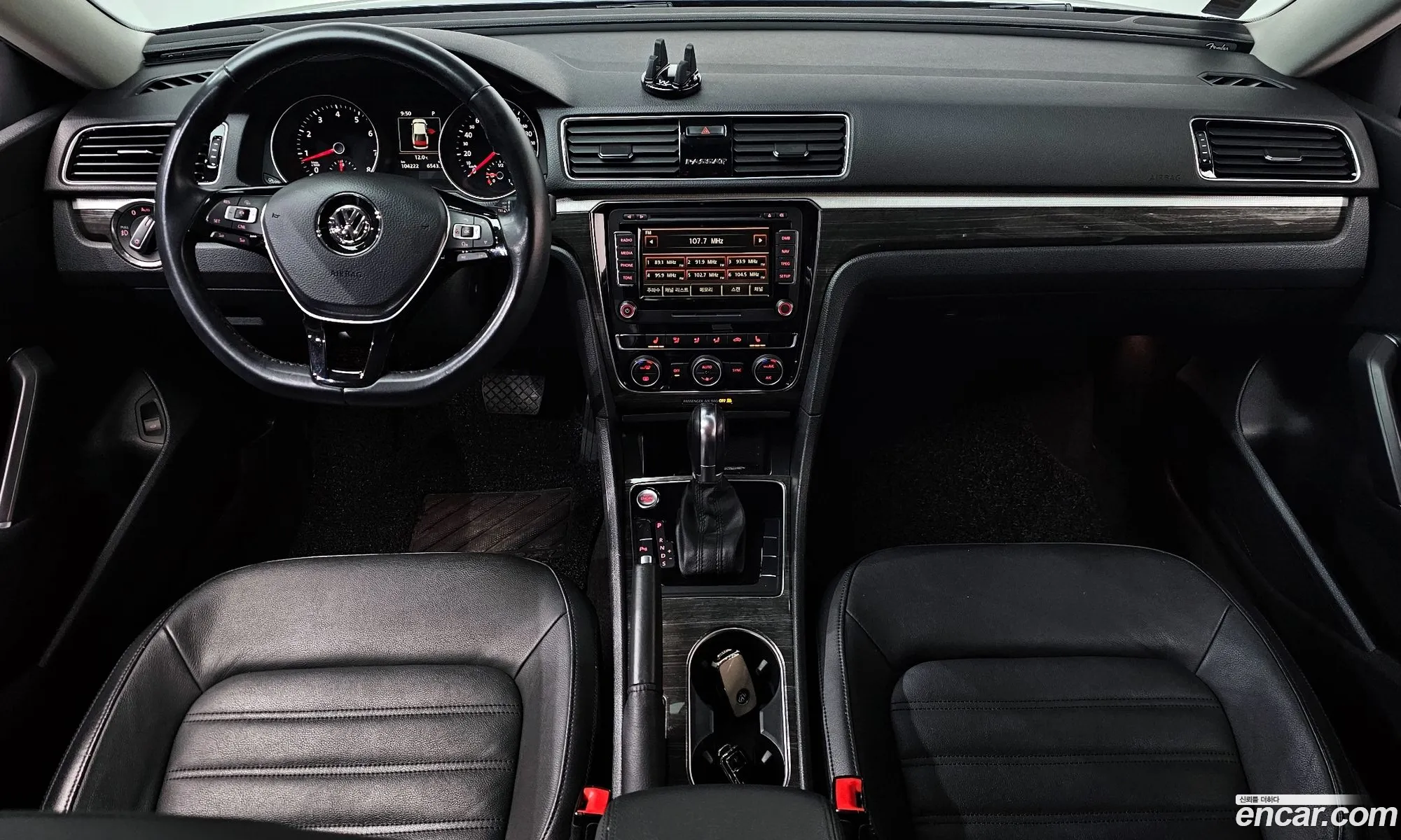 Volkswagen Passat 2018 — 13