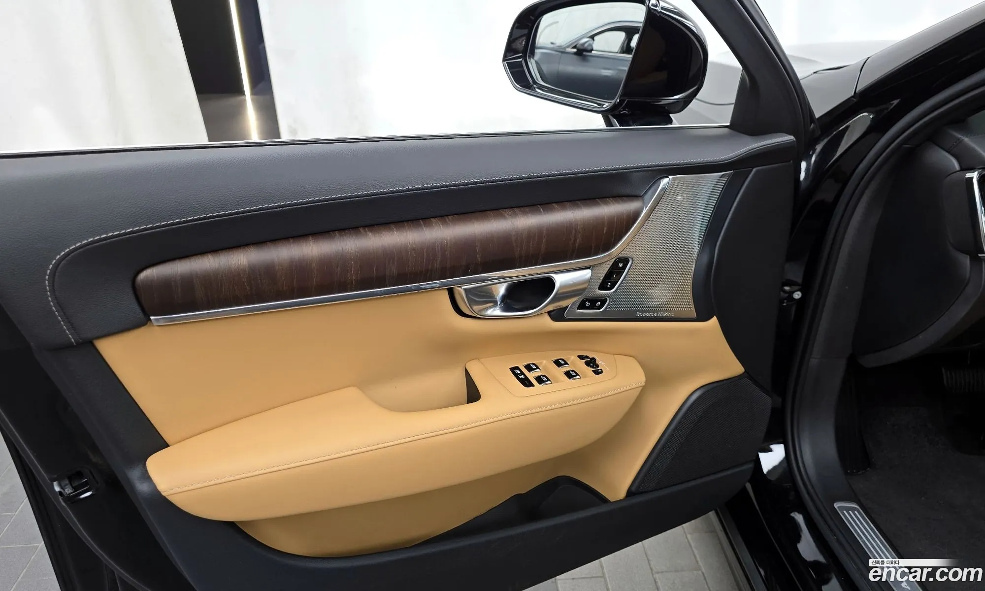 Volvo S90 2023 LVYPT0623PP334581 — 34