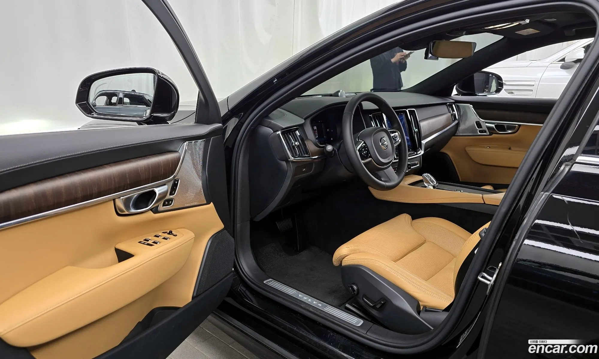 Volvo S90 2023 LVYPT0623PP334581 — 19