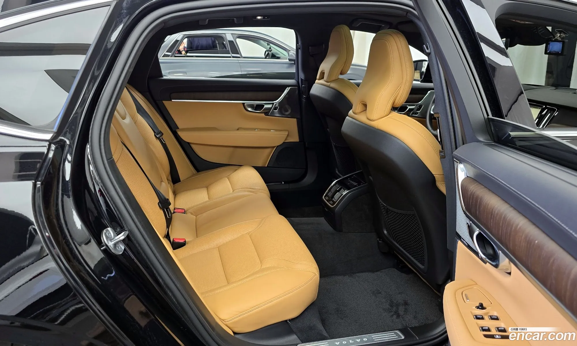 Volvo S90 2023 LVYPT0623PP334581 — 16